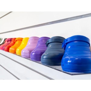 ZOCCOLI ROSSI - con/senza fori con cinturino - colore/taglia a richiesta